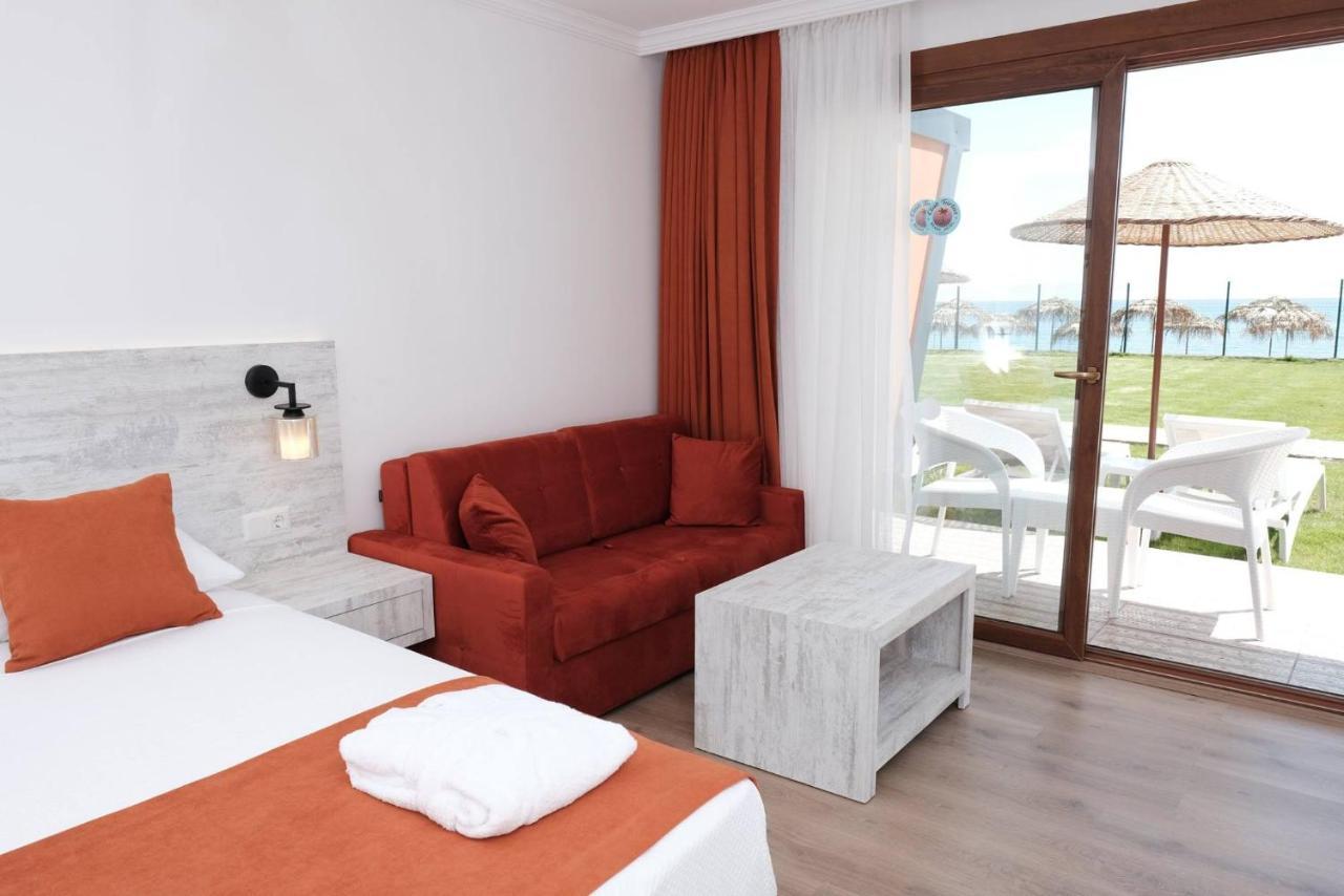 Club Turtas Beach Конаклы Экстерьер фото