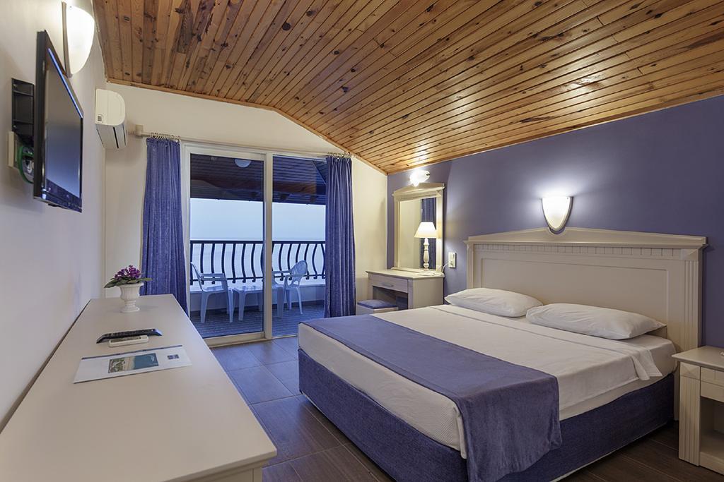 Club Turtas Beach Конаклы Экстерьер фото