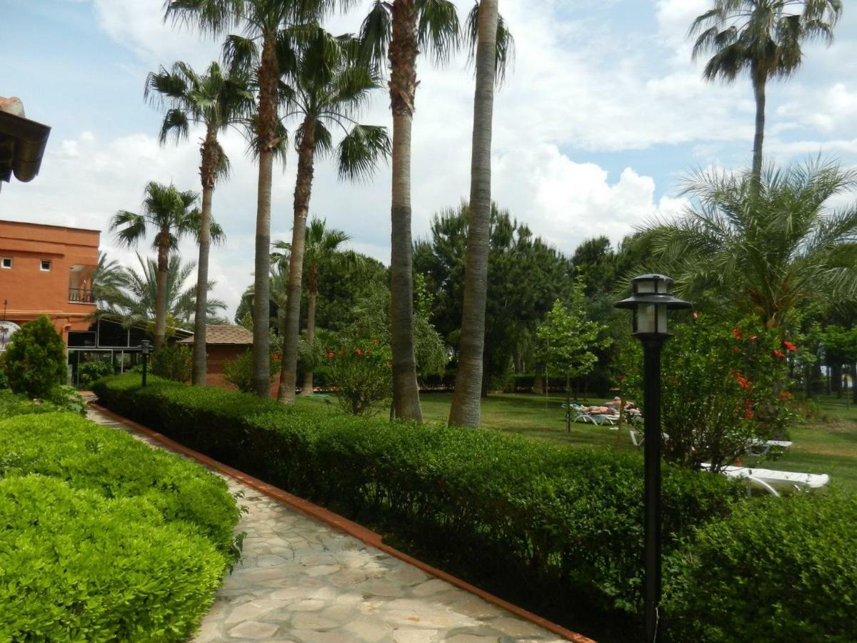 Club Turtas Beach Конаклы Экстерьер фото
